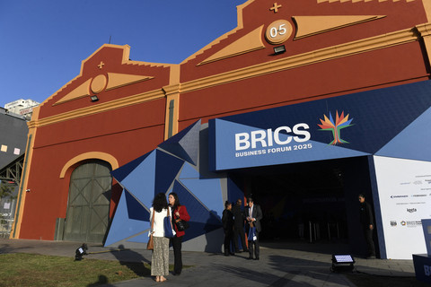 BRICS Luncurkan Dana Jaminan Baru, Dorong Investasi Swasta ke Negara Anggota