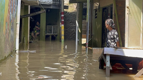 Update Banjir Jakarta: Selasa Pagi 62 RT Masih Terendam