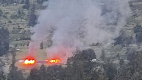 KKB Bakar Rumah Bupati Kabupaten Puncak yang Dikira Jadi Pos Militer TNI