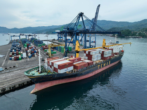 Sempat Terganggu Setelah Insiden RTG, TPK Bitung Kembali Normal Sejak Awal Juli