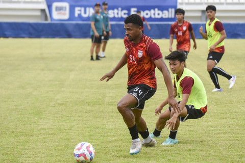 Foto: Aksi Para Pemain Asing Baru Borneo FC saat Sesi Latihan Bersama