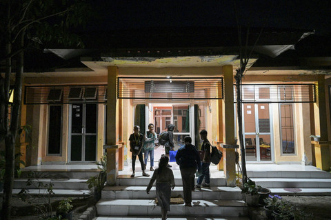 Foto: Sekolah Rakyat di NTT Bersolek, Ratusan Siswa tiba di Asrama