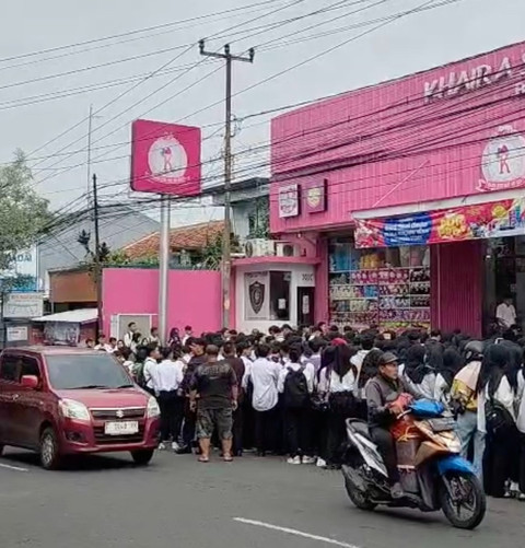 Heboh Toko Perlengkapan Bayi Cianjur Buka 50 Lowongan: Yang Datang 1.000 Pelamar