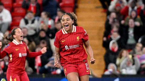 Pesepak Bola Wanita Bernilai 1 Juta Paun Itu Bernama Olivia Smith