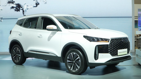 Chery Tiggo Cross Dapat Dua Varian Baru: CSH dan Sport 1.5T