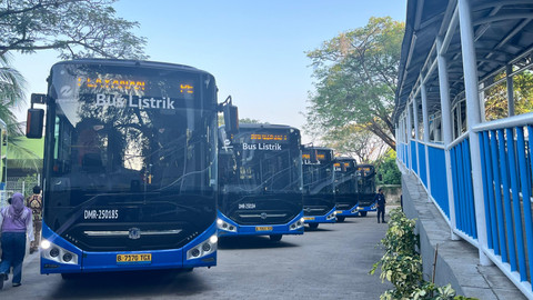 Pramono Resmikan Rute Baru Transjakarta Blok M–Ancol, Gunakan 100% Bus Listrik