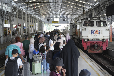 KAI Angkut 236 Juta Penumpang pada Semester I 2025, Naik 9 Persen