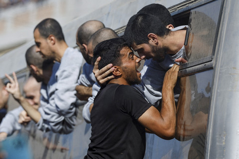 Konten IG: Setelah Pertukaran Tahanan Israel dan Palestina