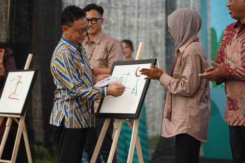 Seniman Masuk Sekolah, Ajak Pelajar Pontianak Belajar Kreatif