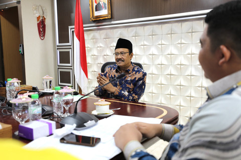 Mensos Gus Ipul Ajak Bupati Bintan Dirikan Sekolah Rakyat
