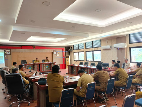 Kantah Sekadau Hadiri Rapat Penegasan Batas Daerah