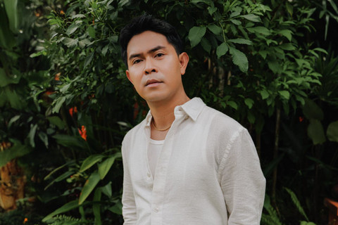 Cakra Khan Rilis Klip Tak Sejalan, Gambarkan Fase Tulus dalam Perjalanan Cinta
