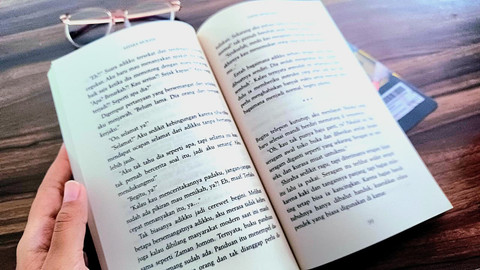 Paradoks Literasi Gen Z: Minat Baca Tinggi Belum Tentu Literat