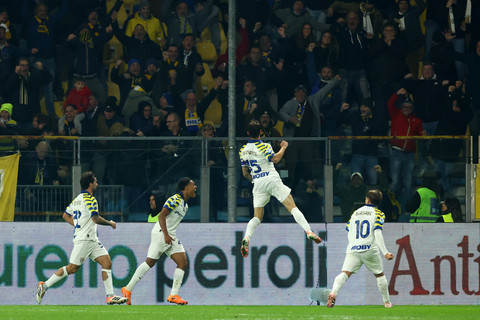 Foto: Parma Tahan Imbang AC Milan di Liga Italia