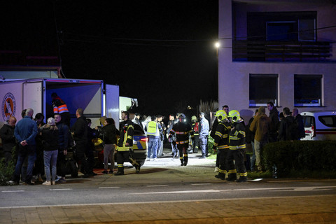 Foto: Tabrakan Kereta Api di Slovakia, Puluhan Orang Terluka