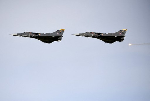 Serangan Udara Kolombia Hantam Kelompok Gerilya: 19 Tewas