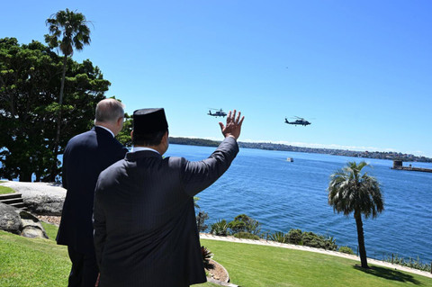 Saat Helikopter Black Hawk Sapa Prabowo-PM Albanesse Jelang Pertemuan Bilateral