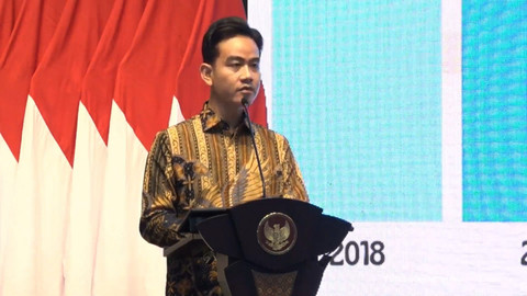 Cerita Gibran Beri Pil Penambah Darah pada MBG di Salatiga Buat Cegah Stunting