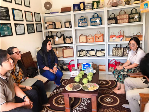 Fasilitator Rumah BUMN Telkom, Garda Terdepan Digitalisasi UMKM di Daerah