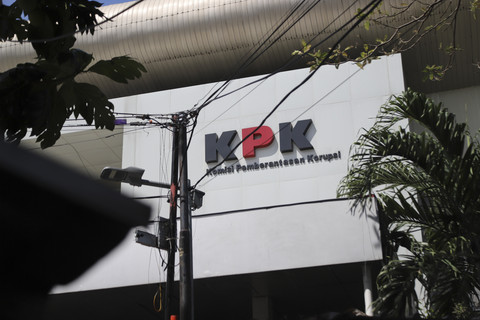 KPK OTT Bupati Sukoharjo Etik Suryani