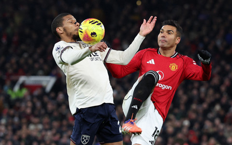 Beban Utang Manchester United Bersaing dengan Pendapatan Manchester City