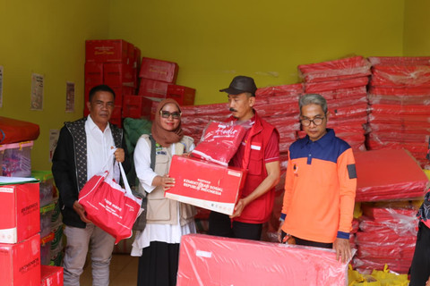 Kerja Sama dengan Berbagai Pihak, Kemensos Kebut Distribusi Bantuan di Sumbar