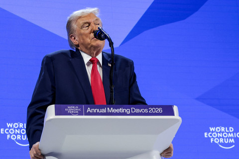 Trump Yakin Calon Ketua The Fed Pilihannya Bisa Kerek Ekonomi AS Tumbuh 15%