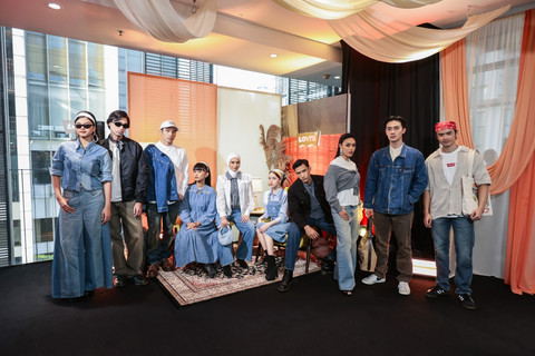 Sambut Ramadan dan Lebaran dengan Gaya Layering Levi's