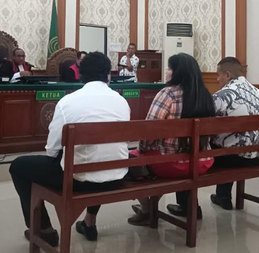 Suka Duka Jadi Penerjemah WNA Terdakwa Kasus Pembunuhan-Pemerkosaan di Bali