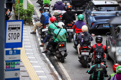 Grab-Gojek Setop Skema Langganan Hemat bagi Mitra Ojol