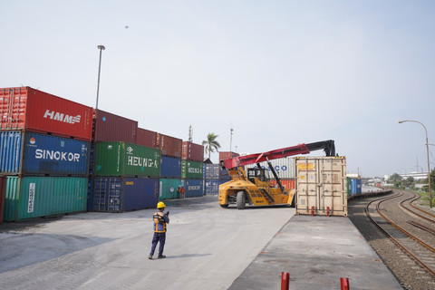 KAI Logistik Tambah Kapasitas Angkut Kontainer 67 Persen Jelang Lebaran 2026