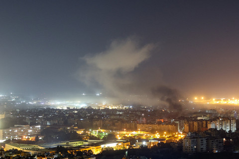 Sejumlah Ledakan Terdengar di Utara Beirut, Lebanon, Menyebabkan Kepanikan