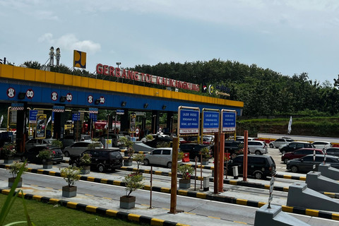 Update Arus Balik: Sejumlah Ruas Tol Arah Jakarta Ramai Lancar Siang Ini