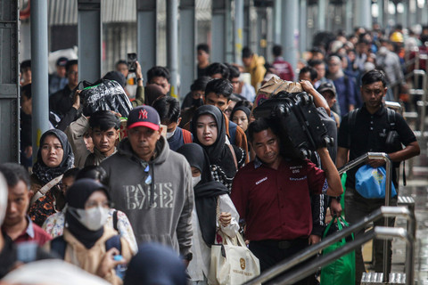 Arus Balik Kereta Api Capai Puncak, Penjualan Tiket di Atas 100 Persen