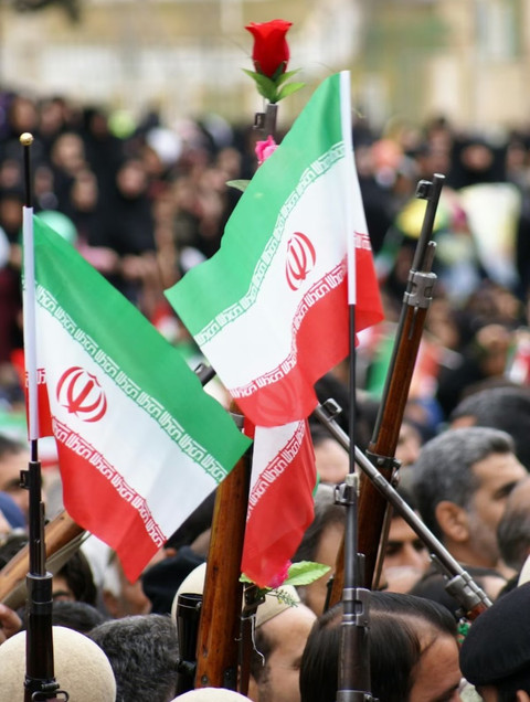 Di Balik Penolakan Iran pada AS: Diplomasi Keras & Strategi Perang Berlapis?