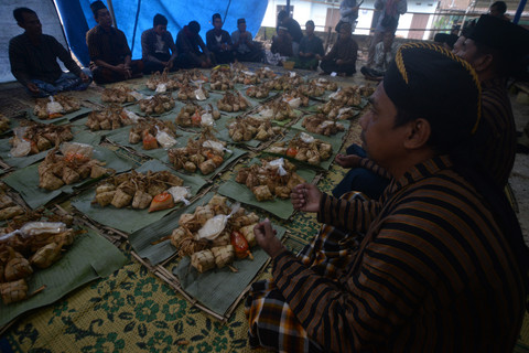Foto: Tradisi Kenduri Bakdo Kupat di Jateng sebagai Perayaan Semangat Idul Fitri