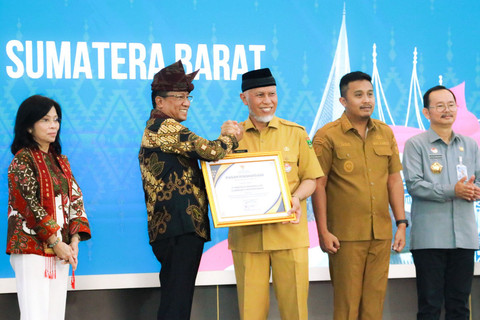 Kementerian Hukum Resmikan 1.265 Posbankum di Sumbar, Perluas Akses Keadilan