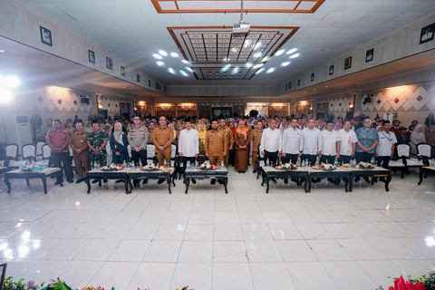 Ke Gresik, Gus Ipul Disambut Pidato 4 Bahasa Siswa Sekolah Rakyat