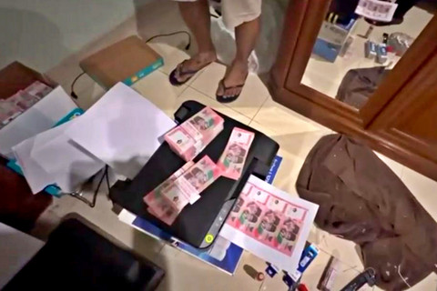 Polda Metro Jaya Tangkap Pengedar Uang Palsu Rp 620 Juta di Bogor