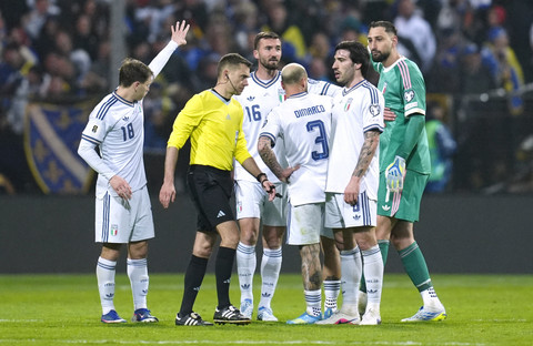 Kalah Adu Penalti dari Bosnia, Italia Gagal ke Piala Dunia 3 Kali Berturut-Turut