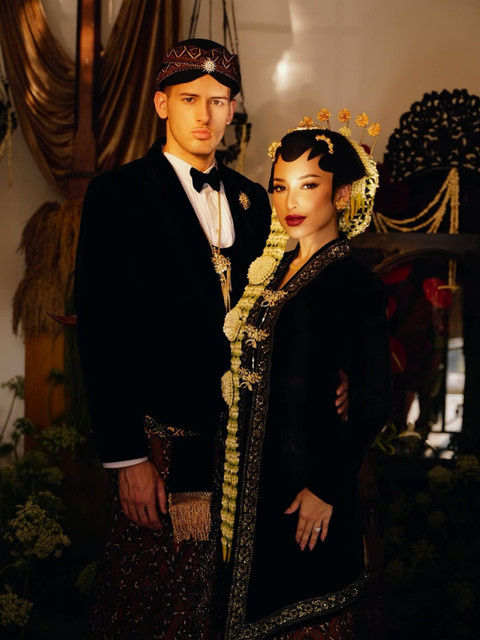 Justin Hubner dan Jennifer Coppen Resmi Menikah