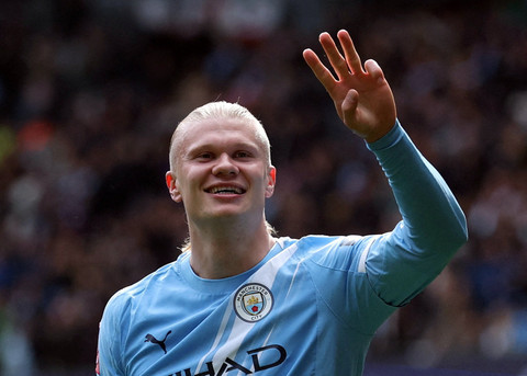 Foto: Haaland Hattrick, Man City Hajar Liverpool 4-0 di Piala FA