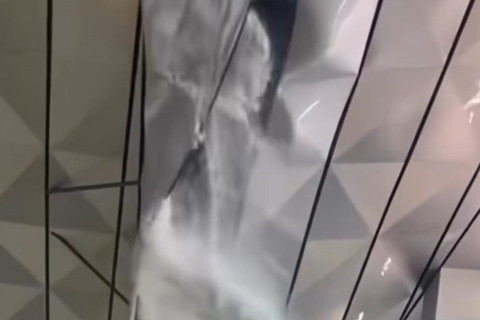 Diterjang Hujan Deras, Atap Terminal 3 Bandara Soetta Jebol