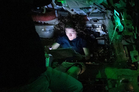 Astronaut Artemis II Tiba di Belakang Bulan, Cetak Rekor Jarak Terjauh dari Bumi