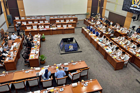 Komisi VIII DPR Rapat Bareng Menhaj-BPKH, Bahas Update Persiapan Haji 2026