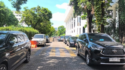 Suasana Hari Pertama WFH ASN di Kantor Kemensetneg RI