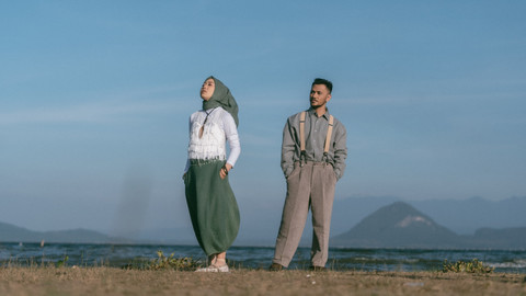 Ruang Senja Rilis Single Jangan Jadikanku Seluruh Duniamu