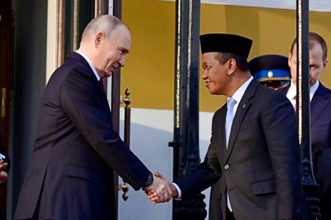 Bahlil Dampingi Prabowo Temui Putin, Bahas Kilang Minyak & Perdagangan Energi