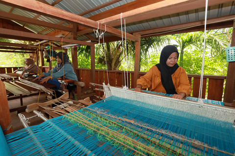 Foto: Songket Aceh Tembus Pasar Nasional hingga Internasional