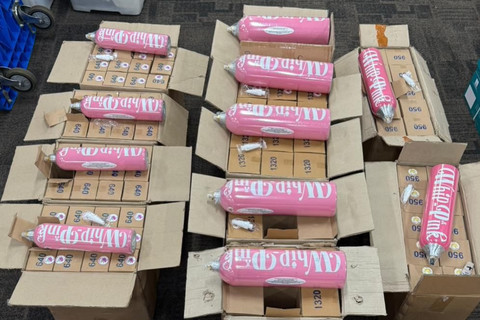 Bareskrim Bongkar Pabrik Whip-Pink Beromzet Miliaran di Jakarta, 9 Orang Diciduk